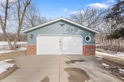 701 10th Street E, Hastings, MN 55033 - Photo 33