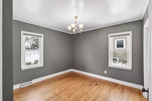 1884 Flandrau St, Maplewood, MN 55109 - Photo 9