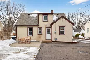 1884 Flandrau St, Maplewood, MN 55109 - Photo 27