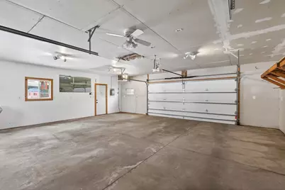 1884 Flandrau Street, Maplewood, MN 55109 - Photo 23