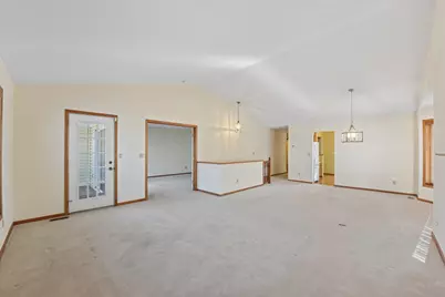 1261 Pond View Lane, White Bear Township, MN 55110 - Photo 9