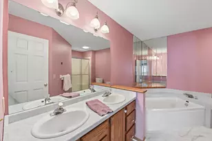 1261 Pondview Ln, White Bear Township, MN 55110 - Photo 11