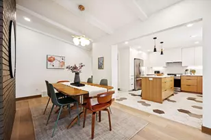 10001 Windsor Lake Ln, Minnetonka, MN 55305 - Photo 11