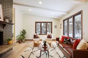 10001 Windsor Lake Ln, Minnetonka, MN 55305 - Photo 19