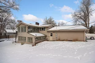 10001 Windsor Lake Ln, Minnetonka, MN 55305 - Photo 53