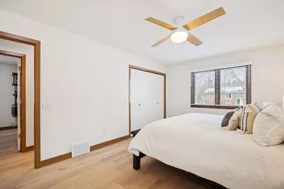 10001 Windsor Lake Lane, Minnetonka, MN 55305 - Photo 25