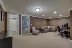 11181 Walnut Ln, Woodbury, MN 55129 - Photo 37