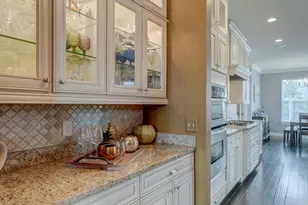 11181 Walnut Ln, Woodbury, MN 55129 - Photo 21