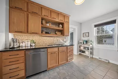 610 8th Avenue SW, Rochester, MN 55902 - Photo 17