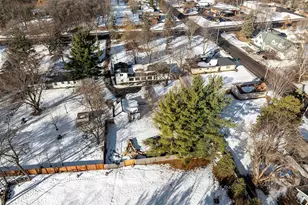 7836 W River Rd, Brooklyn Park, MN 55444 - Photo 51