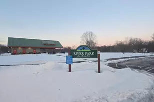 7836 W River Rd, Brooklyn Park, MN 55444 - Photo 55