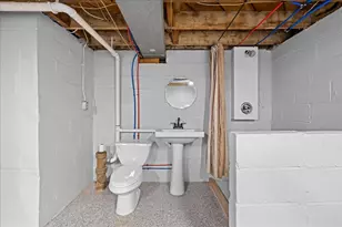 2567 Clarence St, Maplewood, MN 55109 - Photo 39