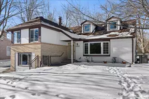 2567 Clarence St, Maplewood, MN 55109 - Photo 1