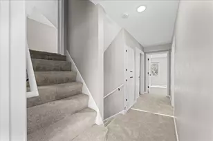 2567 Clarence St, Maplewood, MN 55109 - Photo 17