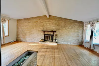 2701 Gerald Avenue, North Saint Paul, MN 55109 - Photo 11