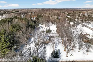 17 Marvy St, Circle Pines, MN 55014 - Photo 5