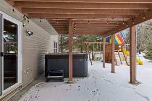 1120 Grove Cir, Victoria, MN 55386 - Photo 35