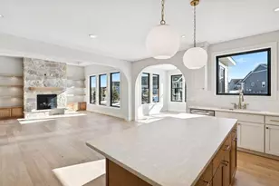 4003 Arbor Dr, Woodbury, MN 55129 - Photo 19