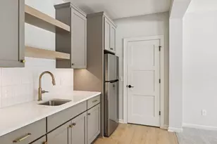 4003 Arbor Dr, Woodbury, MN 55129 - Photo 33