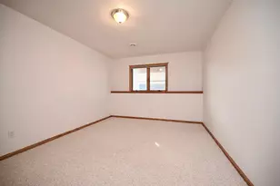 9 Williams St, Lewiston, MN 55952 - Photo 23