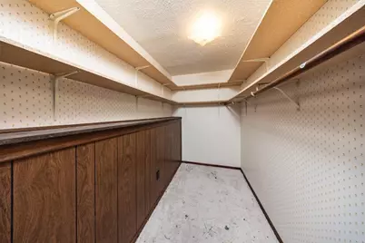 10924 Zenith Avenue S, Bloomington, MN 55431 - Photo 27