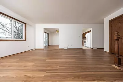 10924 Zenith Avenue S, Bloomington, MN 55431 - Photo 5