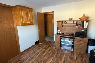 327 Golfview Dr, Albany, MN 56307 - Photo 17