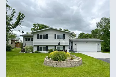 107 Harding Street S, Karlstad, MN 56732 - Photo 3