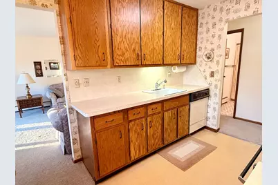 2700 Oxford Street N #104, Roseville, MN 55113 - Photo 11