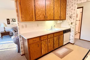 2700 Oxford St N, Roseville, MN 55113 - Photo 11