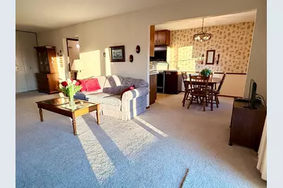 2700 Oxford Street N #104, Roseville, MN 55113 - Photo 7