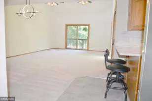 660 Riverview Dr, Monticello, MN 55362 - Photo 5