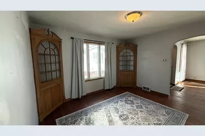 209 N 10th Street, Montevideo, MN 56265 - Photo 9