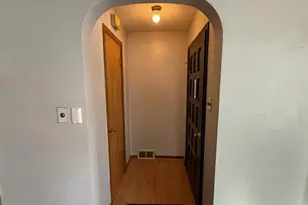 209 N 10th St, Montevideo, MN 56265 - Photo 5