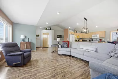 1573 43rd Avenue S, Moorhead, MN 56560 - Photo 5