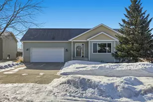 1573 43rd Ave S, Moorhead, MN 56560 - Photo 1
