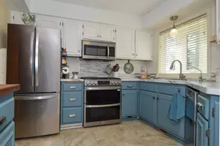 8807 Norway St NW, Coon Rapids, MN 55433 - Photo 5