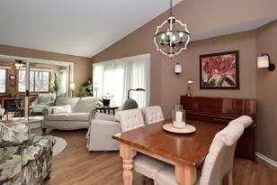 8807 Norway St NW, Coon Rapids, MN 55433 - Photo 9