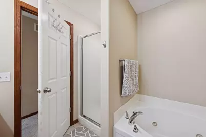 15549 Lilac Drive, Eden Prairie, MN 55347 - Photo 21