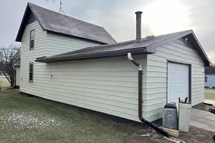 20 S Main St, McGregor, MN 55760 - Photo 5