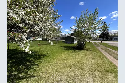 20 S Main Street, McGregor, MN 55760 - Photo 9