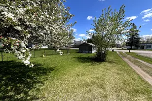 20 S Main St, McGregor, MN 55760 - Photo 9
