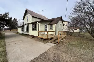 20 S Main St, McGregor, MN 55760 - Photo 3