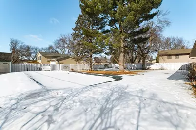 196 Cottonwood Court, Stillwater, MN 55082 - Photo 25