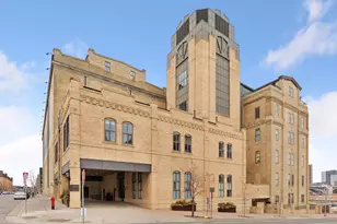 150 Portland Ave, Minneapolis, MN 55401 - Photo 39