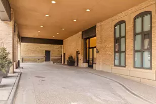 150 Portland Ave, Minneapolis, MN 55401 - Photo 41