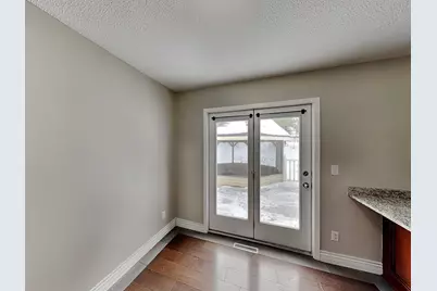 11893 Dunhill Road, Eden Prairie, MN 55344 - Photo 9