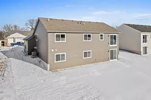 6643 Granby St, North Branch, MN 55056 - Photo 21