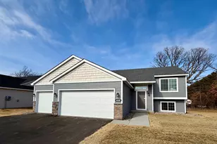 6640 Granby St, North Branch, MN 55056 - Photo 1