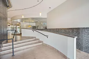 15 E Franklin Ave, Minneapolis, MN 55404 - Photo 3